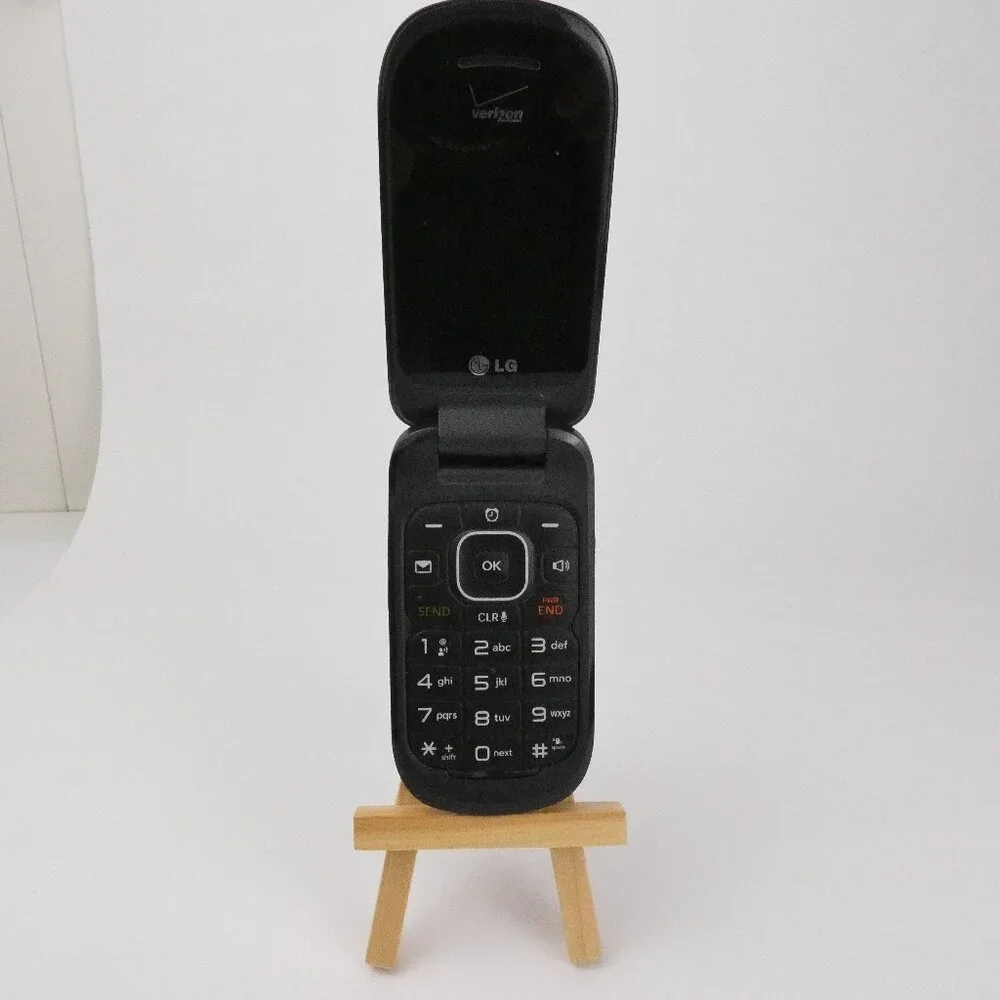 LG VN170 Revere 3 Verizon Flip Cell Phone 128 MB Factory Reset